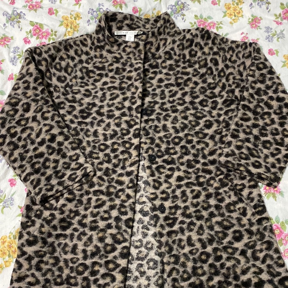 Leopard print sweater jacket